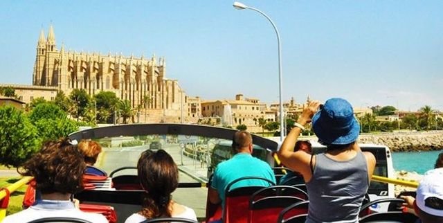 Things to do and excursions - Wine Tasting, Valldemossa and the Serra de Tramuntana